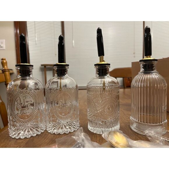 Glass Syrup Dispenser Set - 4 Pack 7oz Bottles 2.5"W x 5"H - Picture 2 of 7
